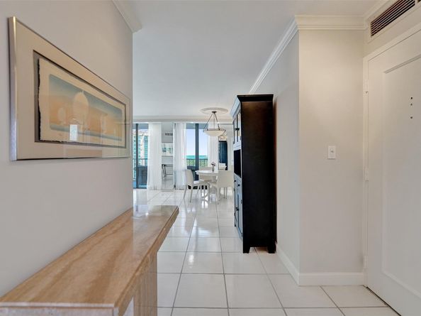 936 Intracoastal Dr 12C, Fort Lauderdale FL 33304