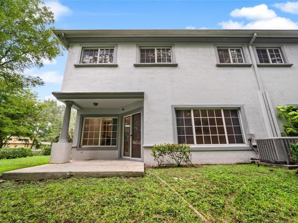 3458 NW 99TH Wy 3458, Coral Springs FL 33065