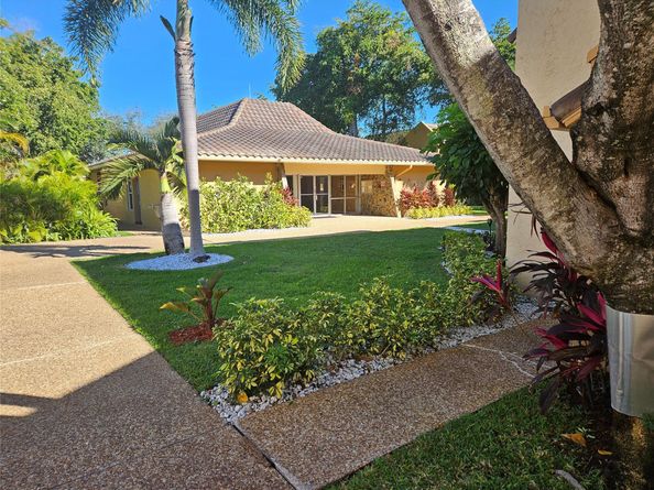 959 SE 2nd Ave 135, Deerfield Beach FL 33441