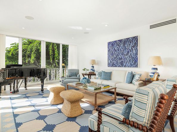 401 Worth Avenue 201, Palm Beach FL 33480