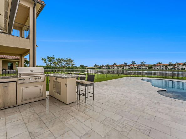 1286 SW 113th Way, Pembroke Pines FL 33025