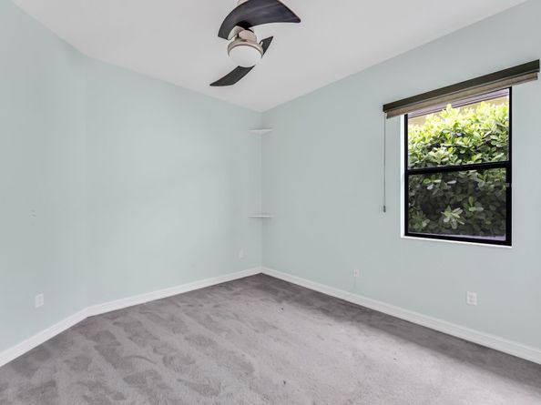 1286 SW 113th Way, Pembroke Pines FL 33025