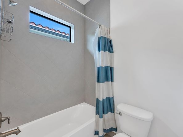 1286 SW 113th Way, Pembroke Pines FL 33025