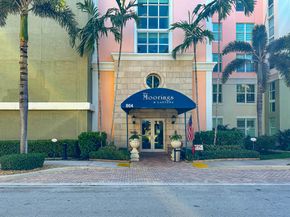 804 E Windward Way 201, Lantana FL 33462