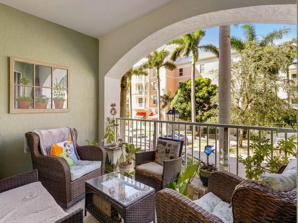 804 E Windward Way 201, Lantana FL 33462