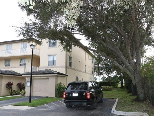 2100 Greenview Shores Boulevard 508, Wellington FL 33414