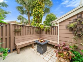 7127 Sportsmans Dr, North Lauderdale FL 33068