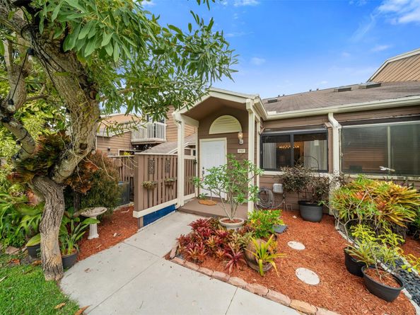 7127 Sportsmans Dr, North Lauderdale FL 33068