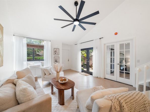 7127 Sportsmans Dr, North Lauderdale FL 33068