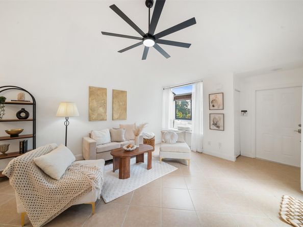 7127 Sportsmans Dr, North Lauderdale FL 33068