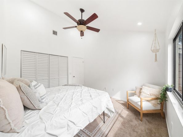 7127 Sportsmans Dr, North Lauderdale FL 33068