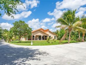 14630 Luray Rd, Southwest Ranches FL 33330