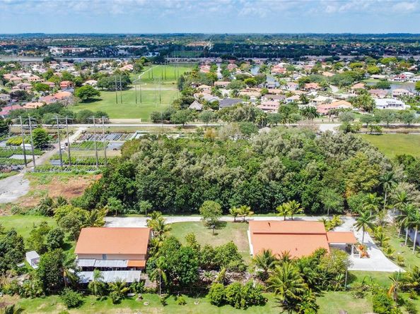 14630 Luray Rd, Southwest Ranches FL 33330