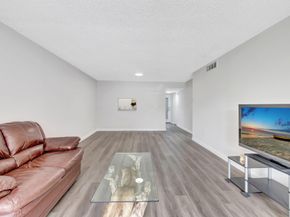 2800 Somerset Drive 218j, Lauderdale Lakes FL 33311