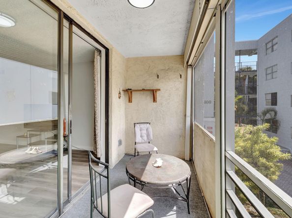 2800 Somerset Drive 218j, Lauderdale Lakes FL 33311