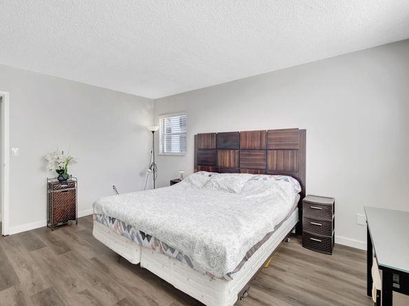 2800 Somerset Drive 218j, Lauderdale Lakes FL 33311