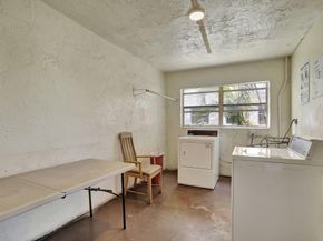 2800 Somerset Drive 218j, Lauderdale Lakes FL 33311