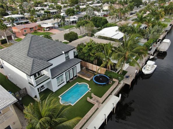 909 Mango Isle, Fort Lauderdale FL 33315