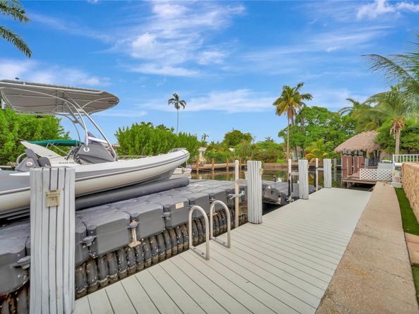 909 Mango Isle, Fort Lauderdale FL 33315