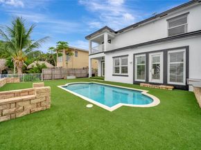 909 Mango Isle, Fort Lauderdale FL 33315