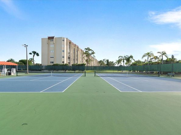 3755 Via Poinciana 611, Lake Worth FL 33467