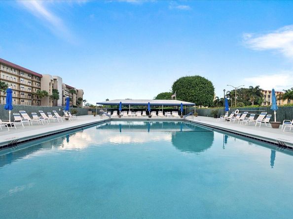 3755 Via Poinciana 611, Lake Worth FL 33467