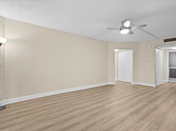 3755 Via Poinciana 611, Lake Worth FL 33467