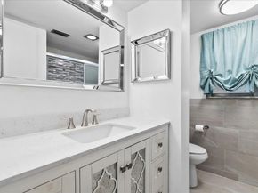 3755 Via Poinciana 611, Lake Worth FL 33467