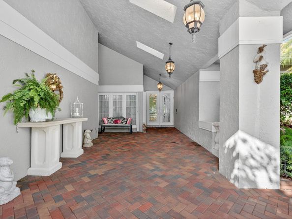 7205 Mandarin Drive, Boca Raton FL 33433