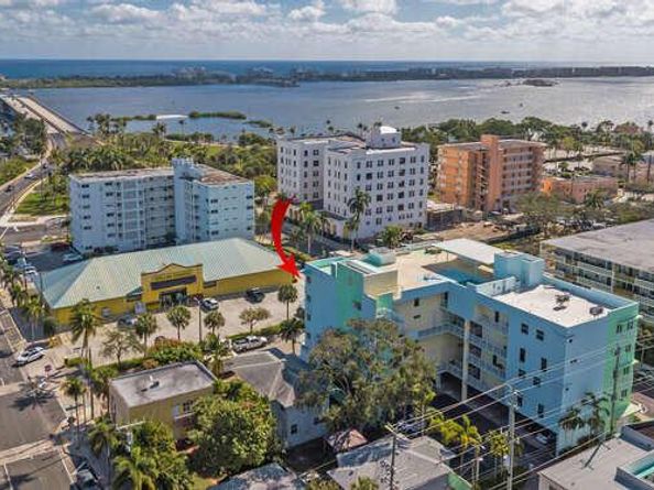 108 Lake Avenue 406, Lake Worth Beach FL 33460