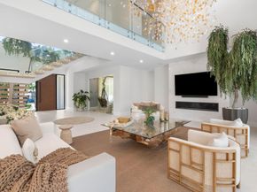 1400 Middle River Dr, Fort Lauderdale FL 33304