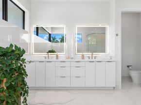 1400 Middle River Dr, Fort Lauderdale FL 33304