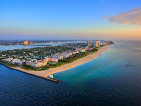 199 Sedona Way, Palm Beach Gardens FL 33418