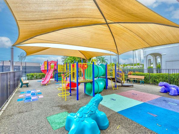 199 Sedona Way, Palm Beach Gardens FL 33418