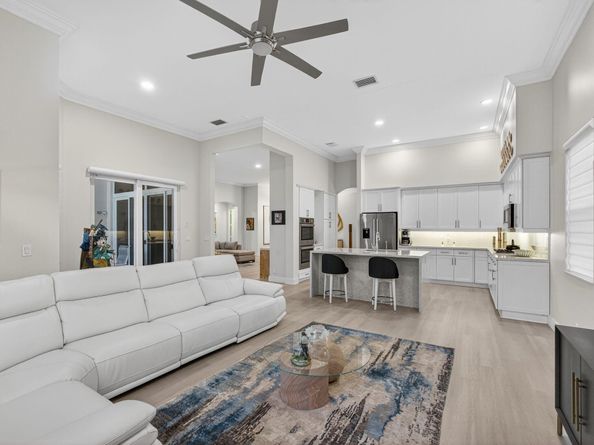 199 Sedona Way, Palm Beach Gardens FL 33418