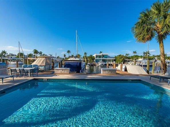 1507 SE 15th Street 202, Fort Lauderdale FL 33316