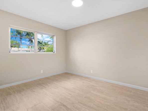 5370 NE 17th Avenue, Fort Lauderdale FL 33334