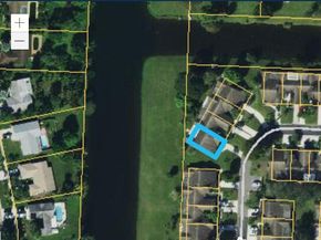 148 Village Walk Drive 24, Royal Palm Beach FL 33411