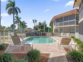 2201 SE 9th St 106, Pompano Beach FL 33062