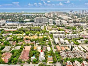 1112 NE 17th Way 1112, Fort Lauderdale FL 33304