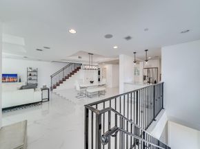 1112 NE 17th Way 1112, Fort Lauderdale FL 33304