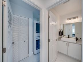 1112 NE 17th Way 1112, Fort Lauderdale FL 33304