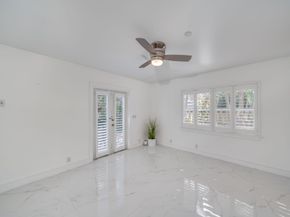 1112 NE 17th Way 1112, Fort Lauderdale FL 33304