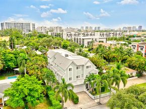 1112 NE 17th Way 1112, Fort Lauderdale FL 33304