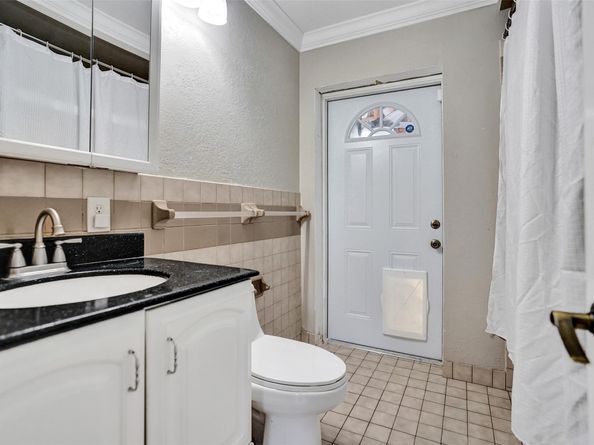 4221 NE 13th Ave, Oakland Park FL 33334