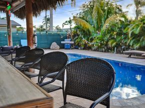 4221 NE 13th Ave, Oakland Park FL 33334