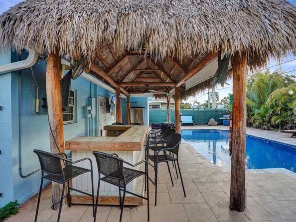 4221 NE 13th Ave, Oakland Park FL 33334