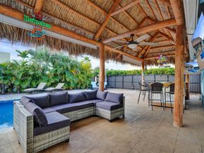 4221 NE 13th Ave, Oakland Park FL 33334