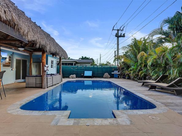 4221 NE 13th Ave, Oakland Park FL 33334