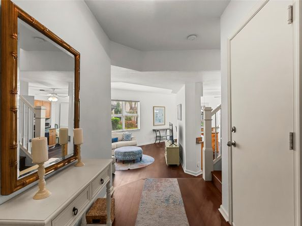 1900 Oceanwalk Ln 136, Lauderdale By The Sea FL 33062